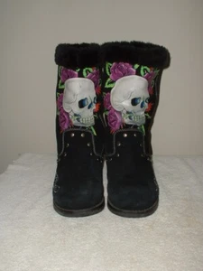 Botas de gamuza forradas de piel Ed Don Hardy para mujer tachuelas y calavera talla 10 - Imagen 1 de 6