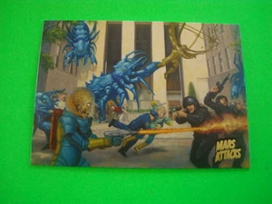 2013 MARS ATTACKS INVASION GOLD PARALLEL SINGLE CARD(S) NEW - Picture 1 of 22