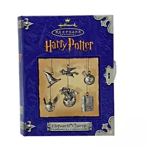 Harry Potter 2000 Hallmark Keepsake Ornaments Banner & 6 Hogwarts Pewter Charms - Picture 1 of 8