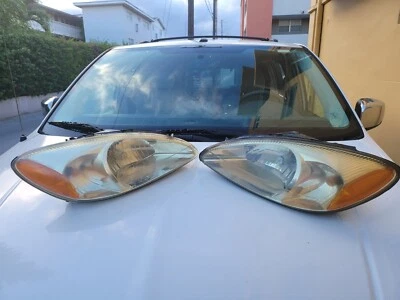 Ford Taurus Mercury Sable 2000-2005 Original Headlights OEM Right and Left side - Image 1 of 2