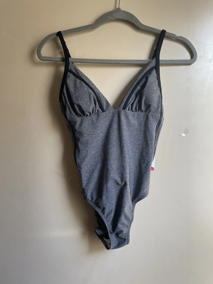 NUEVO CON ETIQUETAS Mujer Speedo Una Pieza Natación Talla S Foto 1 de 4