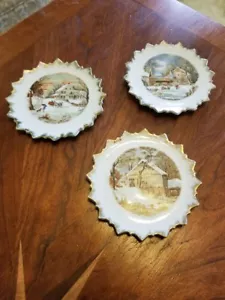 JUEGO DE 3 PLACAS DE COLECCIONISTA COLGANTES DE PARED EN MINIATURA CURRIER E IVES ESCENA DE INVIERNO - Imagen 1 de 8