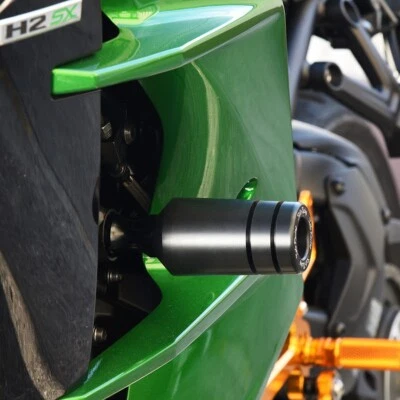 Deslizadores de cuadro SATO RACING Kawasaki Ninja H2SX SE 2018-2022 [K-H2SXFS-BK] Foto 1 de 4