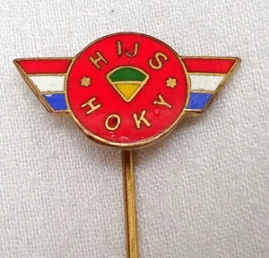 old HYS The HAGUE Ice Hockey Club PIN Badge Netherlands HIJS HOCKIJ DEN HAAG - Picture 1 of 2