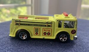 1976 Hot Wheels 1/64 Yellow Fire Eater Engine Truck Vintage