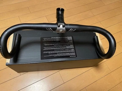 Bontrager 400mm Handlebar C-C Stem 90mm Road Bike - Image 1 of 4