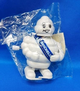 MINI GIOCATTOLO MICHELIN MAN WIND UP ALTO 2,5'' NELLA CONFEZIONE ORIGINALE BIBENDUM UNICO - Foto 1 di 5