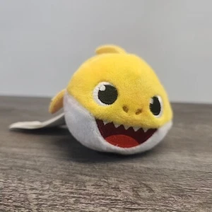 Pinkfong Baby Shark Mini 2.5" Plush soft Stuffed Toy Yellow Shark Not Working - Picture 1 of 8