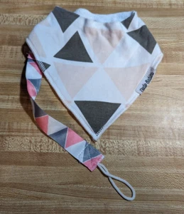 Juego de soporte para babero y chupete reversible geométrico blanco 100 % algodón Dodo para bebés niñas - Imagen 1 de 2