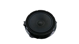 Altavoz puerta trasera derecha Land Rover Discovery 2017-2023 OEM JJ32-18808-BA - Imagen 1 de 10