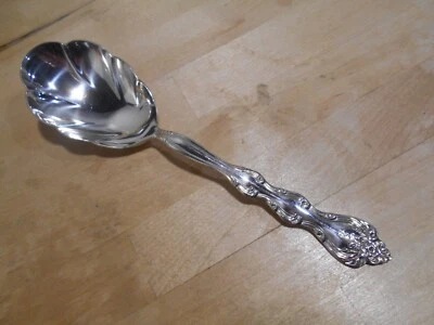 Международная серебряная 1971 ИНТЕРЛЮДИЯ узор запеканка / ягодная ложка неиспользованная 6941 - Изображение 1 из 3