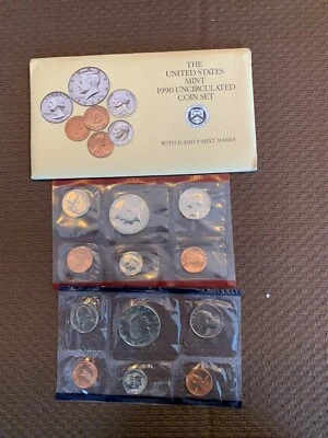 1990 Denver and Phila. mint  coin sets - Image 1 of 2