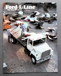 1977 FORD L-600, L-750, L-880 MEDIUM & HEAVY DUTY TRUCK SALES BROCHURE CATALOG - Picture 1 of 8