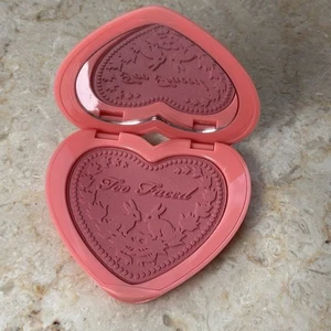 Too Faced Love Flush Love Hangover Blush (0.21 oz./Full Size) Discontinued Rare - Picture 1 of 4