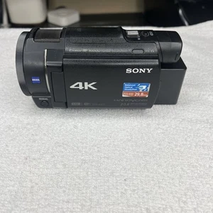 Sony FDR-AX33 4K Ultra HD Handycam Camcorder Parts/Repair Turns On Screen White - Picture 1 of 6