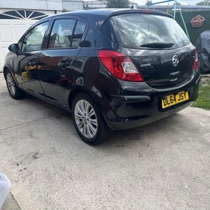Vauxhall Corsa - Picture 1 of 10