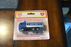 IHC Toys #917 Oil Delivery Truck New HO Scale - Picture 1 of 1