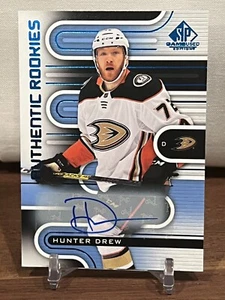 2022-23 SP Game Used Hunter Drew Authentic Rookies Blue Auto RC #155 - Picture 1 of 2