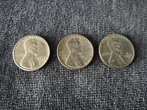 Set of 3 1943 Lincoln Steel Wheat Cent Penny P D S - Picture 1 of 2