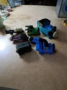 thomas and friends Miss Matched Parts Only - Bild 1 von 18