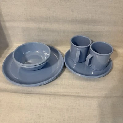 Vintage Lot Rubbermaid Blue Melamine Dinner Plates Salad Plates Bowls Cups 2each - Image 1 of 4