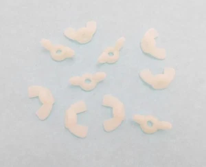10 Pack 6mm Nylon Wing Nuts - Off White(Natural Nylon Finish) NWN-M06-W - Picture 1 of 2