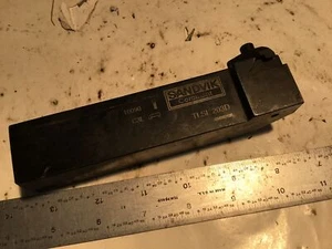 Portaherramientas de torno indexable con vástago Sandvik TLSL 203D 1-1/4" usado (164) - Imagen 1 de 7