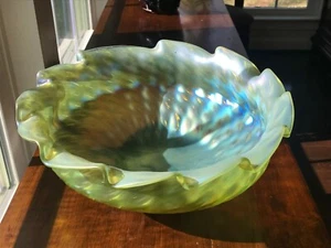 Loetz Austria Iridescent Centerpiece Art Glass Bowl ~12" - Picture 1 of 12