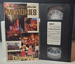 A Disneyland Day-Relive the Memories VHS 1990s TESTED WORKS - Picture 1 of 13