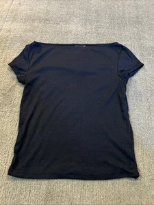H & M woman’s Top XS - Picture 1 of 5