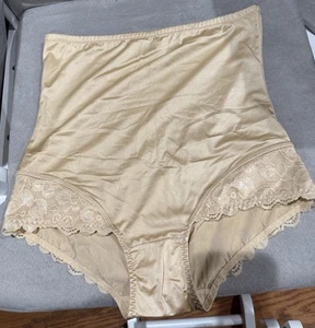 Shapewear-Slip hochtailliert postpartum Spitzenbesatz - Bild 1 von 2