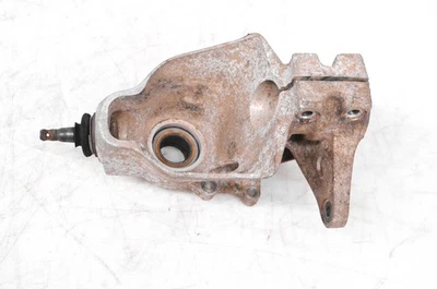 04 Nudillo husillo delantero derecho Suzuki Twin Peaks 700 4x4 LTV700F Foto 1 de 3