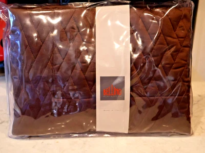 NUEVO CON ETIQUETAS NUEVO Bellino Sham CHOCOLATE ACOLCHADO RASO EURO ITALIA Satén Algodón Egipcio Foto 1 de 4