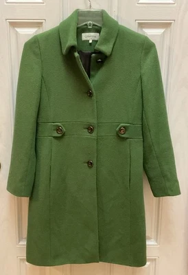 Abrigo para mujer Calvin Klein verde guisante Foto 1 de 4