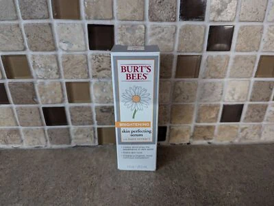 SUERO PERFECCIONADOR PIEL ILUMINADOR BURT'S BEES 1.0 FL CON EXTRACTO DE MARGARITA V6-3(99) Foto 1 de 4