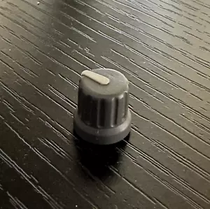 Korg Triton Classic 61, 76, 88 Rotary Knob Grey - Picture 1 of 1