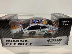2019 #9 Talladega Mountain Dew / Little Caesars Raced Win Chase Elliott 1/64 - Picture 1 of 3