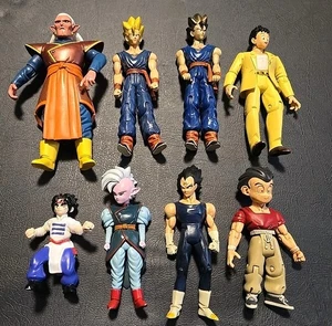 Lot 7 Irwin Toys Dragon Ball Z Actionfiguren Krillin Kibito Shin Yamcha Vegeta - Bild 1 von 9
