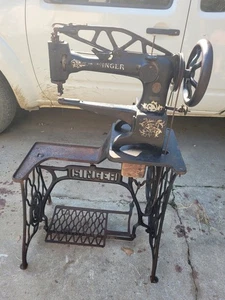 Antique Singer Cobbler 29-4 Sewing Machine Stand Only 1910 - Picture 1 of 7