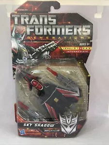 Transformers Generations SKY SHADOW Action Figure Deluxe Class Decepticon NEW - Picture 1 of 7