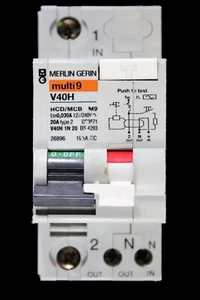 MERLIN GERIN 20 AMP TYPE 2 M9 30mA DOUBLE POLE RCBO V40H 26896 - Picture 1 of 6