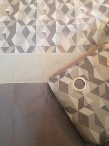 Next Cortinas Panel Geo Border Gris 168x183cm (NB149) - Imagen 1 de 5