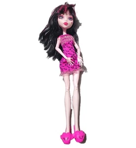 Monster High G1 Draculaura bambola stanca morta - Foto 1 di 4