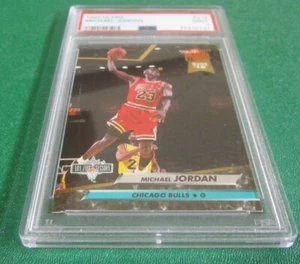 Tarjeta de baloncesto Fleer Ultra 1992 #216 Michael Jordan graduada PSA 9 como nueva   - Imagen 1 de 6