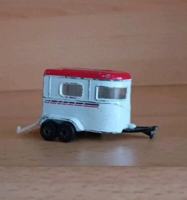 Pony Trailer Matchbox Superfast Weiß Modell Auto Spielzeug Anhänger alt Vintage  - Bild 1 von 4