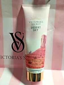 VICTORIA'S SECRET CREMA IDRATANTE CORPO LOZIONE DESERT SKY e 236 ml / 8 fl oz NUOVO - Foto 1 di 4