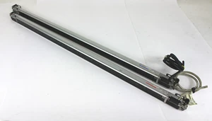 Keyence SL Series 700mm Light Curtain Set SL-C36H-T and SL-C36H-R with Cable - Picture 1 of 4