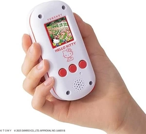 TAKARA TOMY FUNSHOT Hello Kitty – Interactive Toy / Camera Style Japan Exclusive - Picture 1 of 3