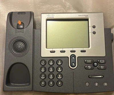 Cisco 7941 Unified 2-Line IP Display Phone Gray, One phone - Image 1 of 4