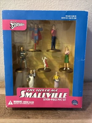 Conjunto de bonecos de PVC The Silver Age SMALLVILLE 7 peças DC Direct 2001 - Imagem 1 de 4